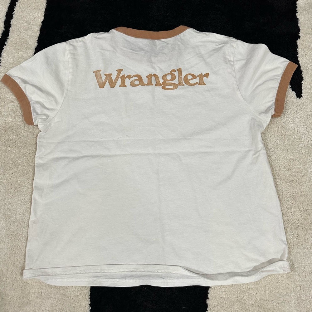 Wrangler Tee Size Medium